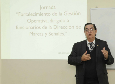 Seminario sobre fortalecimiento de gestión en Marcas y Señales