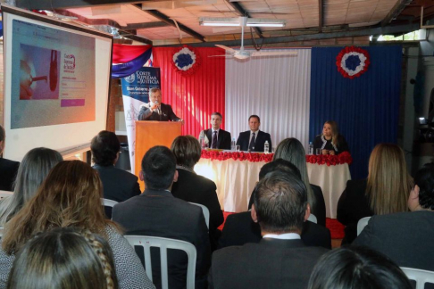 Acto inaugural con presencia de autoridades judiciales.