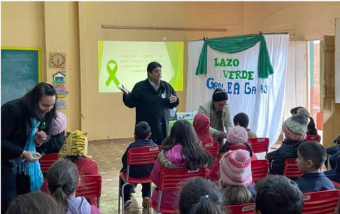 Jueces realizaron charla educativa en Guairá.